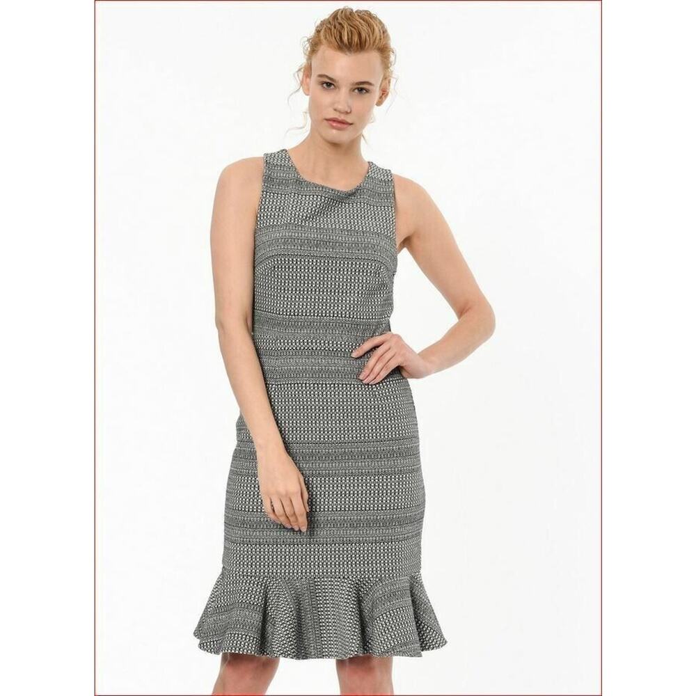 Banana Republic Women's Dress 12 Pencil White Navy Sleeveless Ruffle Stretch